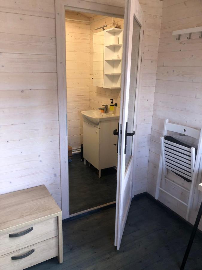 Womocamp Holzhuette 1 Hotel Saulkrasti Ngoại thất bức ảnh